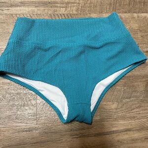 NWOT PINK bathing suit bottoms bikini bottoms size M